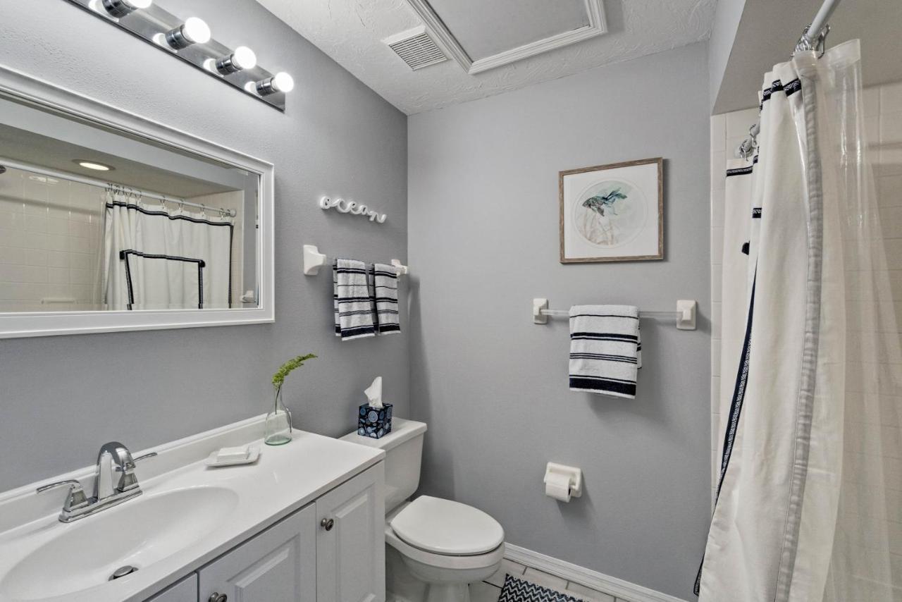 Condo With Pool And Gulf Access On Anna Maria Island! ホームズビーチ エクステリア 写真